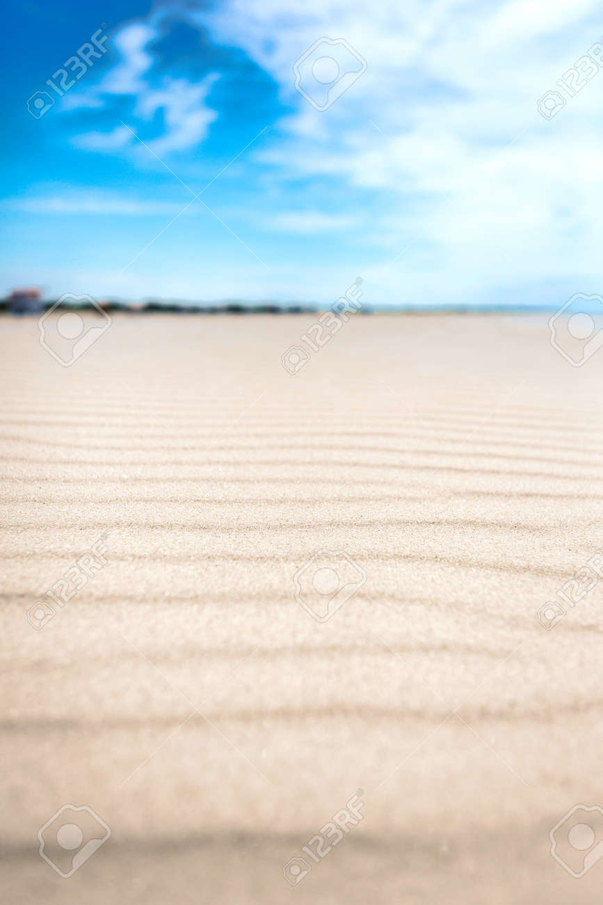 Adesivo porta - Sabbia bianca in spiaggia